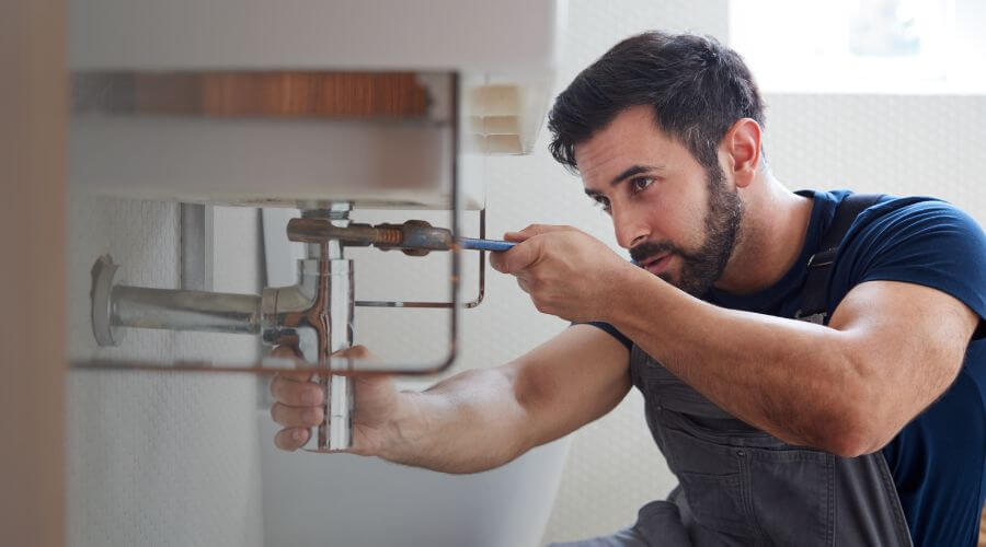 Sink pipe leak repair in Borden, IN